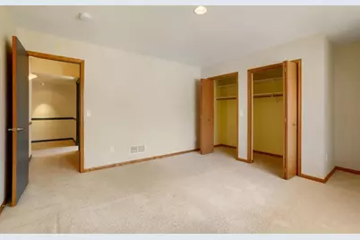 9934 Old Wagon Trail, Eden Prairie, MN 55347 - Photo 40