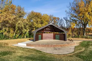 13730 Victoria Mdws Ct, Rosemount, MN 55068 - Photo 38