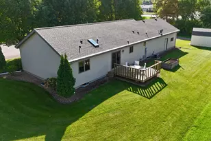 510 Ash Ave, Bird Island, MN 55310 - Photo 20