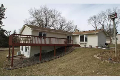 1901 Yorkshire Avenue S, Hopkins, MN 55305 - Photo 36