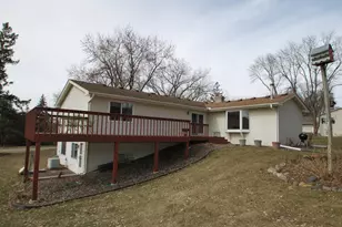 1901 Yorkshire Ave S, Hopkins, MN 55305 - Photo 36