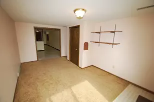 1901 Yorkshire Ave S, Hopkins, MN 55305 - Photo 28