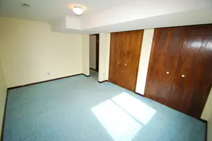 1901 Yorkshire Ave S, Hopkins, MN 55305 - Photo 30