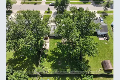 1814 Benton Avenue, Eau Claire, WI 54701 - Photo 22