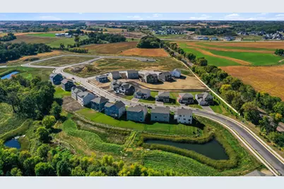 1724 Oak Creek Pass, Chaska, MN 55318 - Photo 30