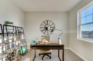 1724 Oak creek pass, Chaska, MN 55318 - Photo 8