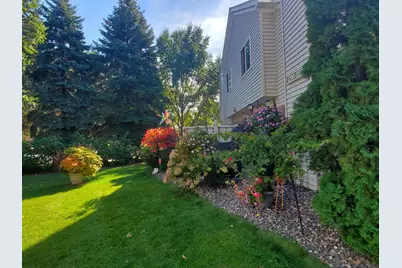 1203 Bay Cove #52, White Bear Lake, MN 55110 - Photo 6