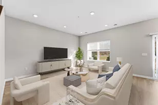 1526 Trellis Ln, West Saint Paul, MN 55118 - Photo 2