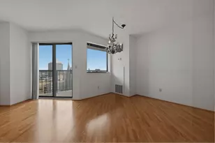 78 10th St E, Saint Paul, MN 55101 - Photo 10