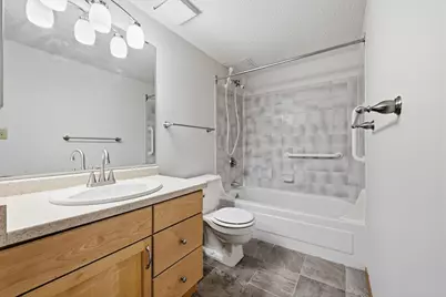 78 10th Street E #1702, Saint Paul, MN 55101 - Photo 12