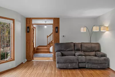 2734 Riviera Drive N, White Bear Lake, MN 55110 - Photo 12