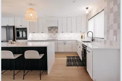 1836 Indigo Trail, Mankato, MN 56001 - Photo 4