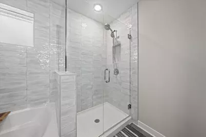 10125 Shadyview Lane N, Maple Grove, MN 55311 - Photo 30