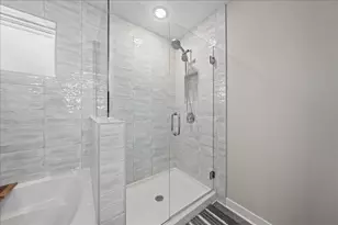 10125 Shadyview Ln N, Maple Grove, MN 55311 - Photo 30