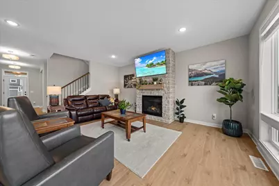 10125 Shadyview Lane N, Maple Grove, MN 55311 - Photo 14