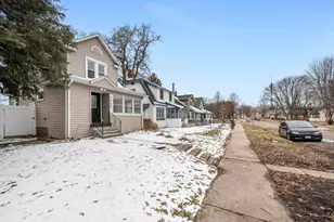 1504 Almond Ave, Saint Paul, MN 55108 - Photo 52