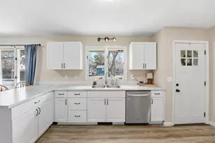 521 Maple St, Dassel, MN 55325 - Photo 10