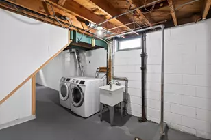 1685 Fremont Ave E, Saint Paul, MN 55106 - Photo 30