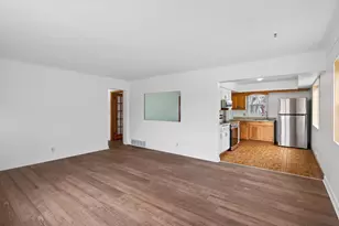 1685 Fremont Ave E, Saint Paul, MN 55106 - Photo 6