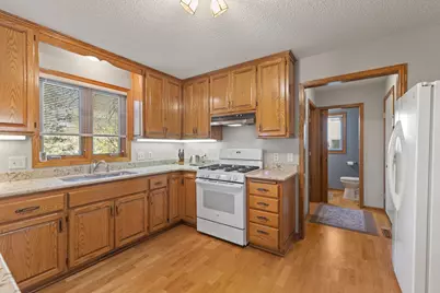 8917 Cambridge Avenue, Brooklyn Park, MN 55443 - Photo 18