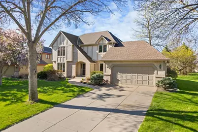 8917 Cambridge Avenue, Brooklyn Park, MN 55443 - Photo 2
