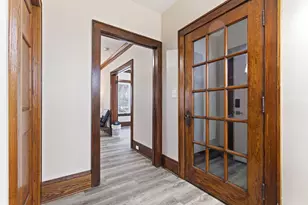 1820 Irving Ave N, Minneapolis, MN 55411 - Photo 2