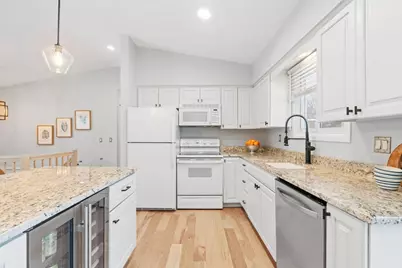 16500 The Strand, Minnetonka, MN 55345 - Photo 12