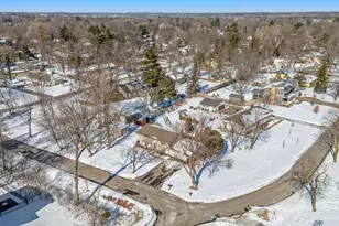 16500 The Strand, Minnetonka, MN 55345 - Photo 60