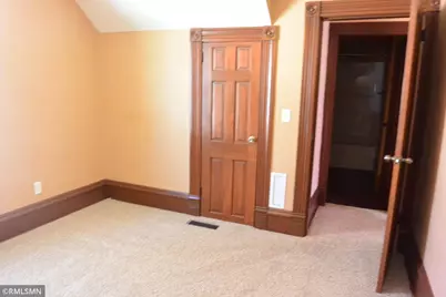 707 Ford Avenue N, Glencoe, MN 55336 - Photo 14