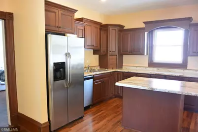 707 Ford Avenue N, Glencoe, MN 55336 - Photo 6