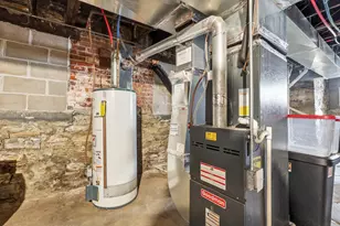 570 Hall Ave, Saint Paul, MN 55107 - Photo 44