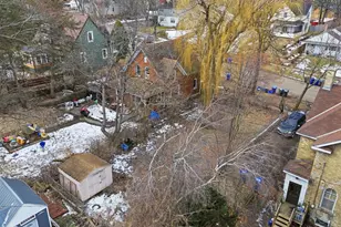 570 Hall Ave, Saint Paul, MN 55107 - Photo 12