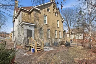 570 Hall Ave, Saint Paul, MN 55107 - Photo 16