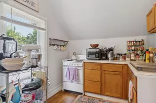 997 Marion St, Saint Paul, MN 55117 - Photo 8