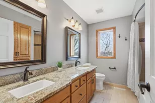 6340 Summit Cir, Chanhassen, MN 55317 - Photo 42