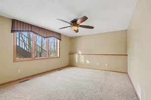 6340 Summit Cir, Chanhassen, MN 55317 - Photo 54