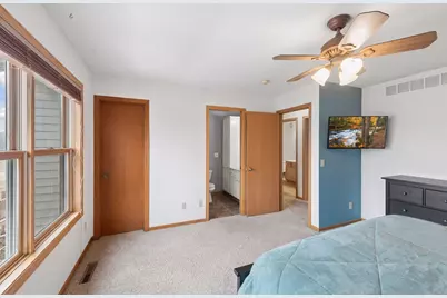 1040 Preserve Boulevard, Young America Township, MN 55397 - Photo 12