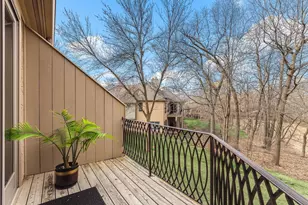 19101 Ashcroft Terrace, Minnetonka, MN 55345 - Photo 18