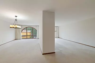 5100 S France Avenue S #305, Edina, MN 55410 - Photo 8