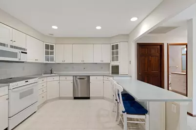 5100 S France Avenue S #305, Edina, MN 55410 - Photo 14