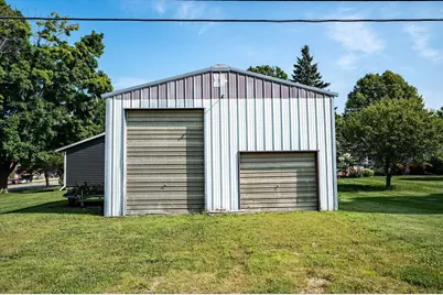 195 W Humble Avenue, Ellsworth, WI 54011 - Photo 22