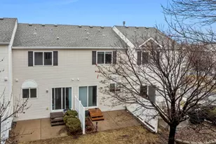 2945 Village Cir, Chanhassen, MN 55317 - Photo 28