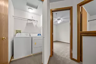 2945 Village Cir, Chanhassen, MN 55317 - Photo 18