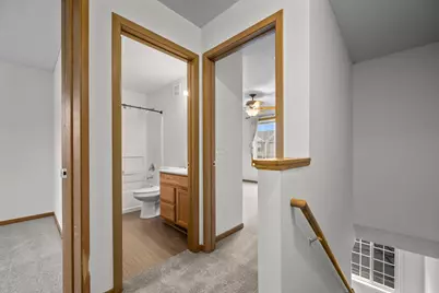 2945 Village Circle, Chanhassen, MN 55317 - Photo 16