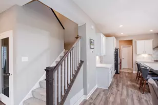 6380 Apple Ct, Inver Grove Heights, MN 55077 - Photo 8