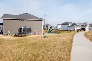 6380 Apple Ct, Inver Grove Heights, MN 55077 - Photo 40