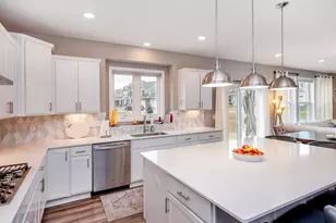 6380 Apple Ct, Inver Grove Heights, MN 55077 - Photo 10