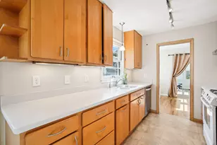 3904 Washburn Ave S, Minneapolis, MN 55410 - Photo 10