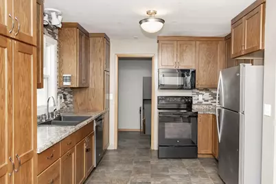 1721 16th Street S, Moorhead, MN 56560 - Photo 14