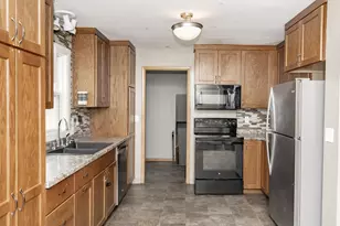 1721 16th St S, Moorhead, MN 56560 - Photo 14